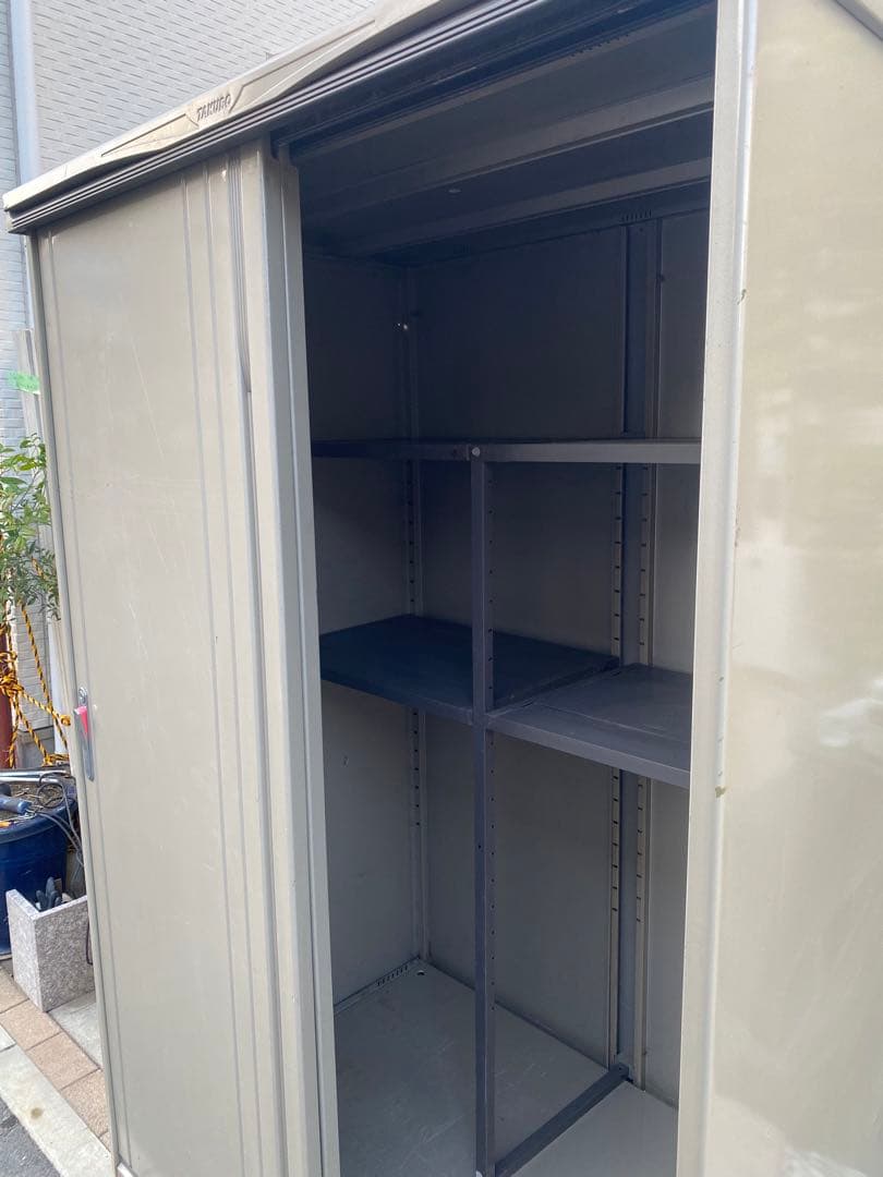 タクボ物置　倉庫　収納