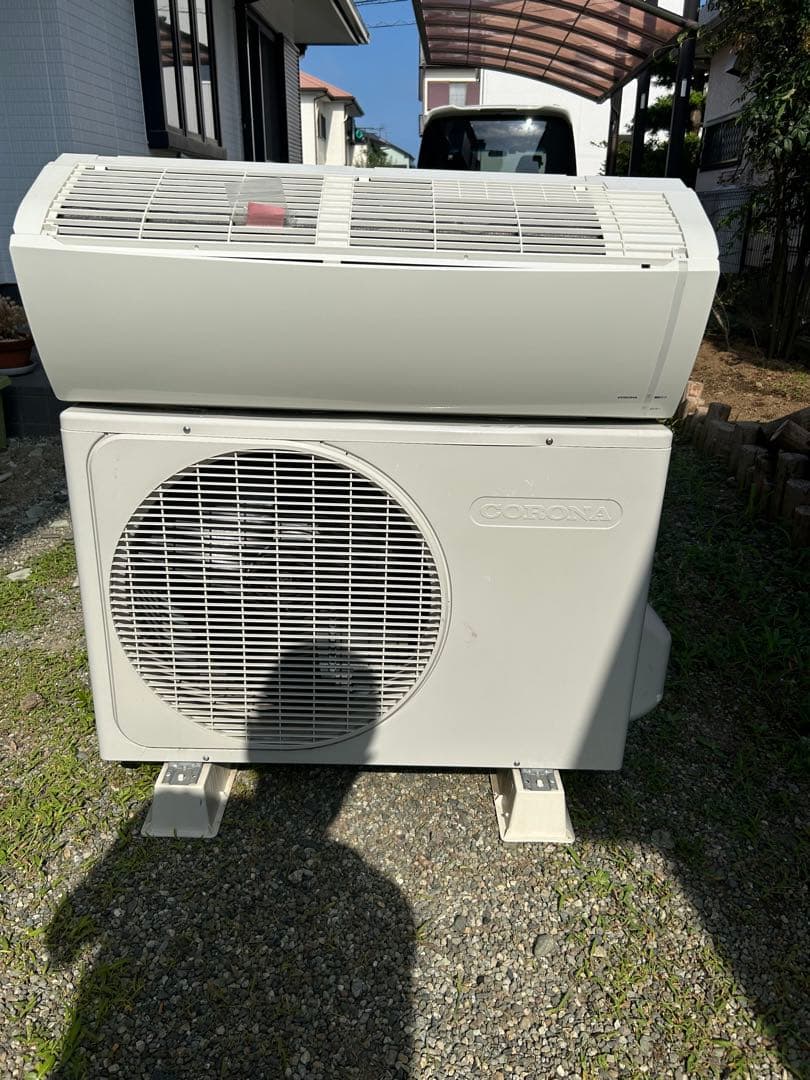 コロナ　エアコン　CSH-U2219R 室外機セット