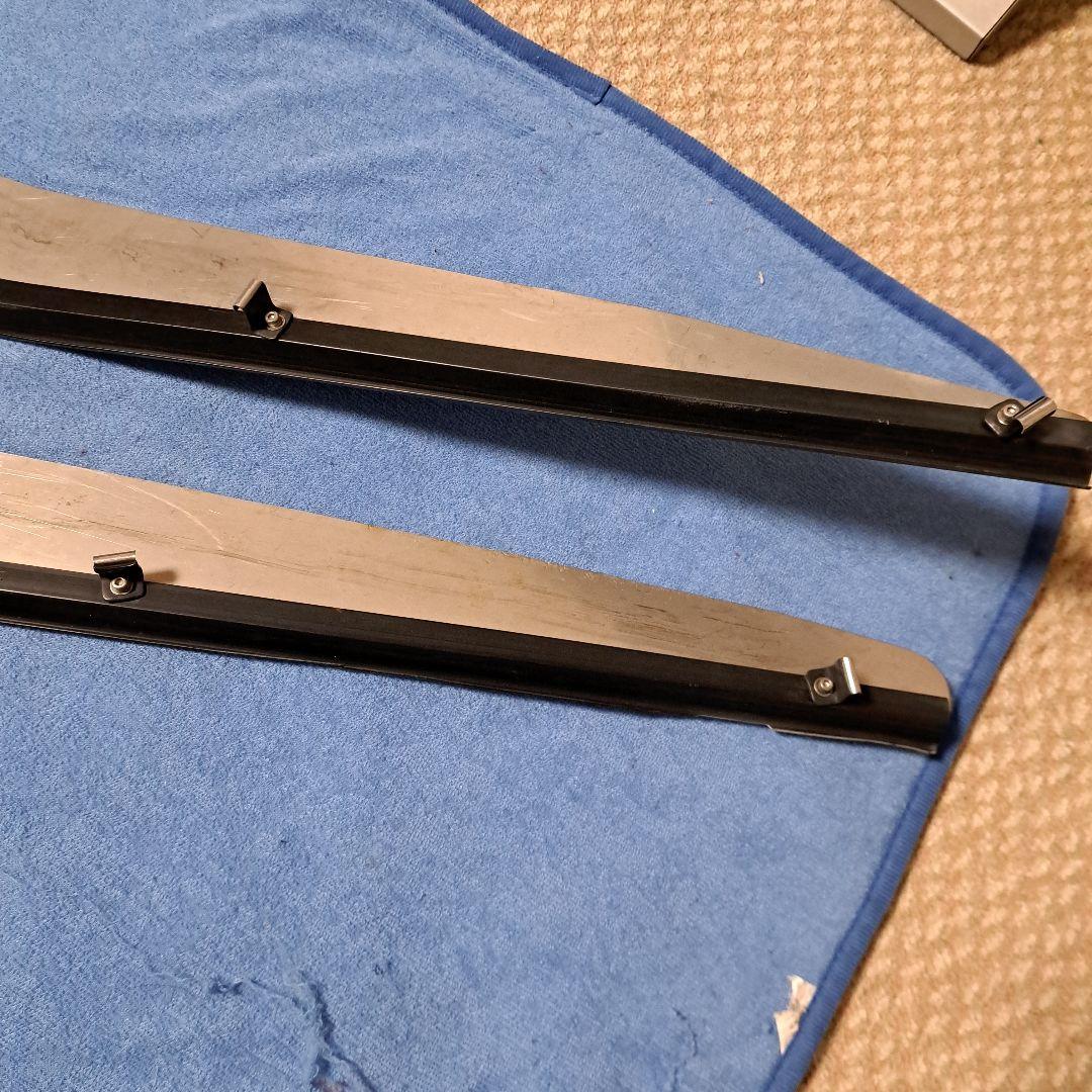 y30セドリックグロリア　ドアバイザー