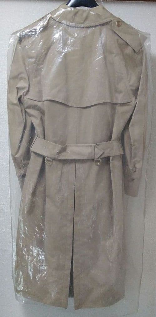 【新品】バーバリー「トレンチコート」メンズ(ダブル) M 英国で購入