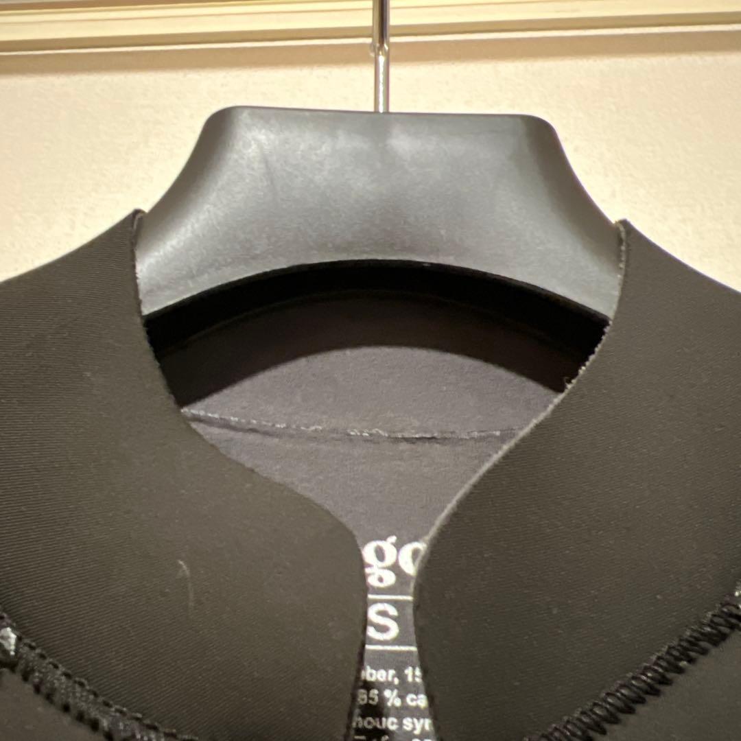patagonia タッパー ブラック　ウェットスーツ　Sサイズ　2mm