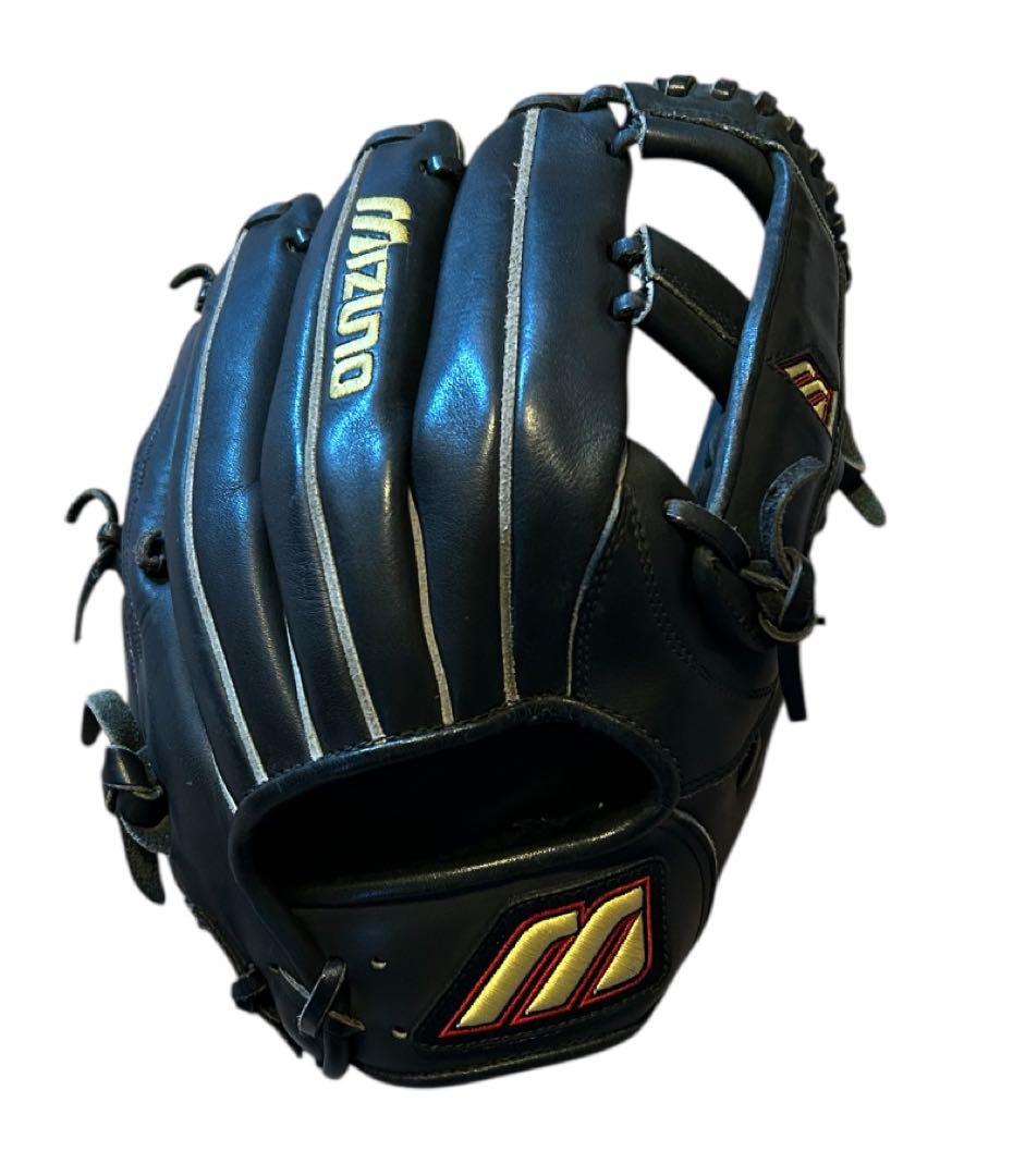 美品　ミズノ ビクトリーステージ　ビックM 黒 グローブ 右手用