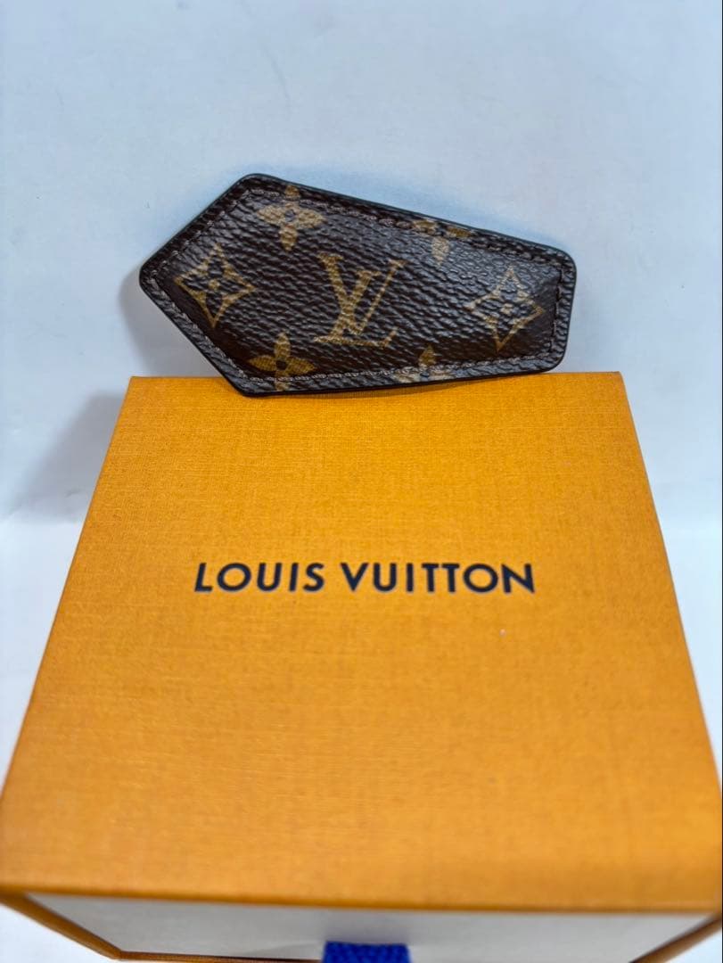 ルイ　ヴィトン　ヘアピン