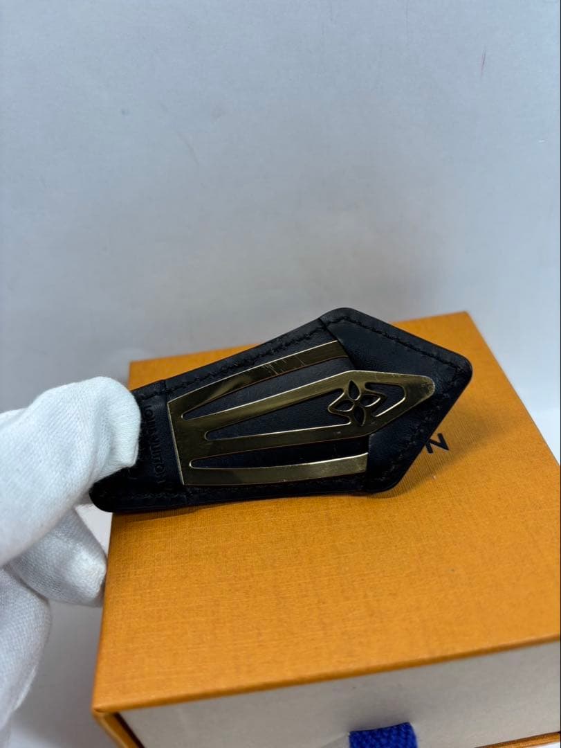 ルイ　ヴィトン　ヘアピン