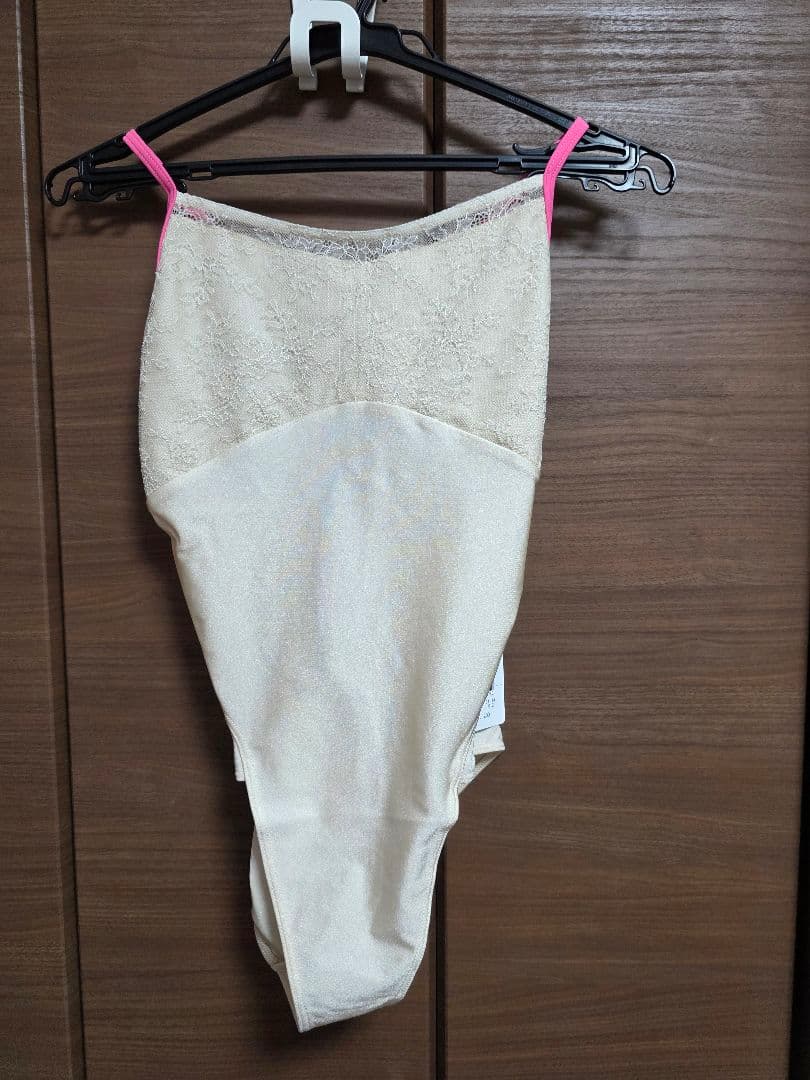 お値下げ　新品未使用　チャコット　FREED　キャミソールレオタード