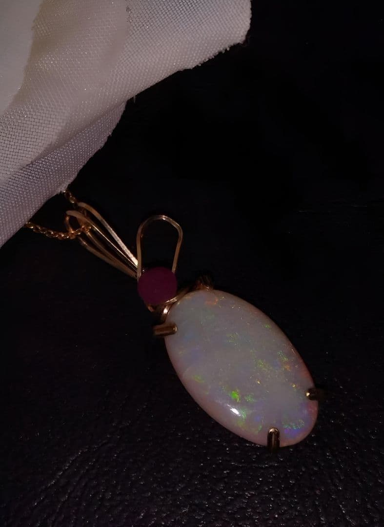 Kgf14 宝石ルース ウォーターオパール ルビー ペンダント トップ