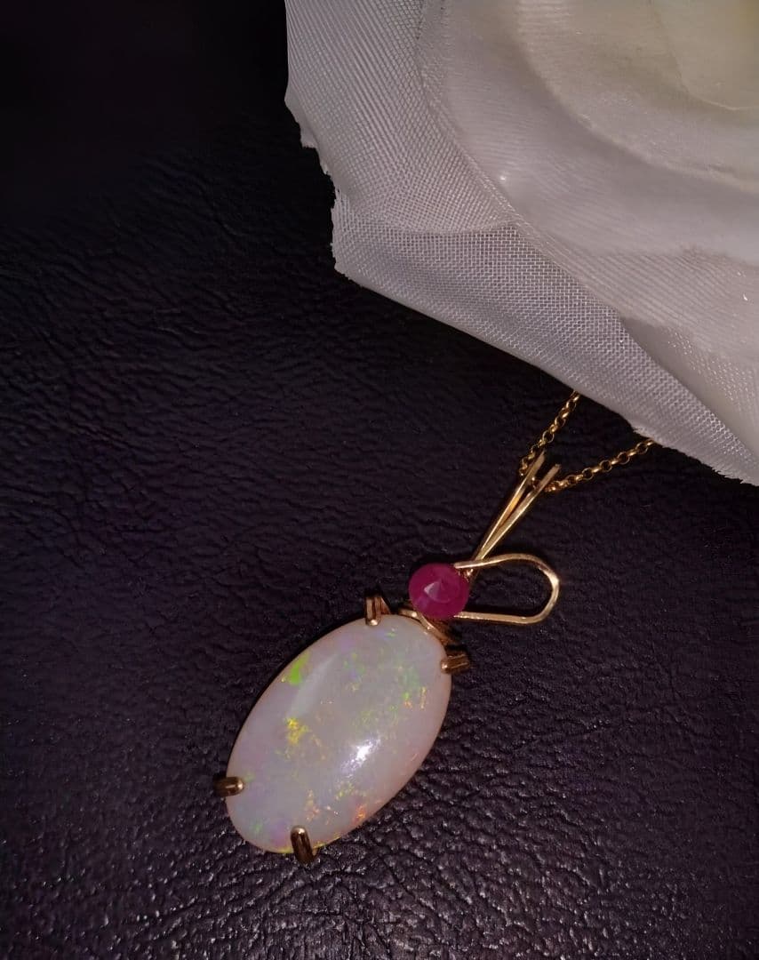 Kgf14 宝石ルース ウォーターオパール ルビー ペンダント トップ