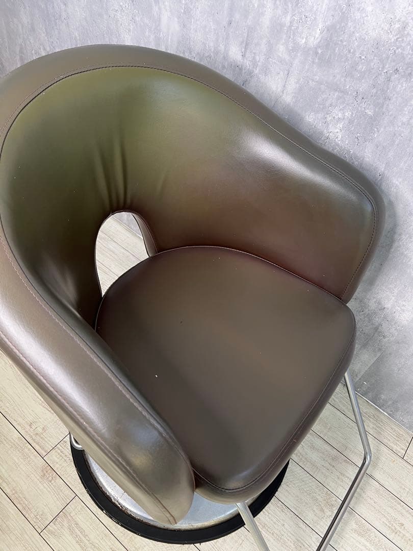 美容室　チェア　椅子3台