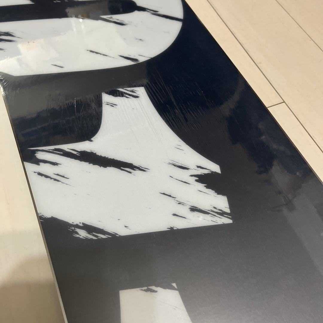 新品011Artistic X FLY SPIN 152cm 24-25モデル