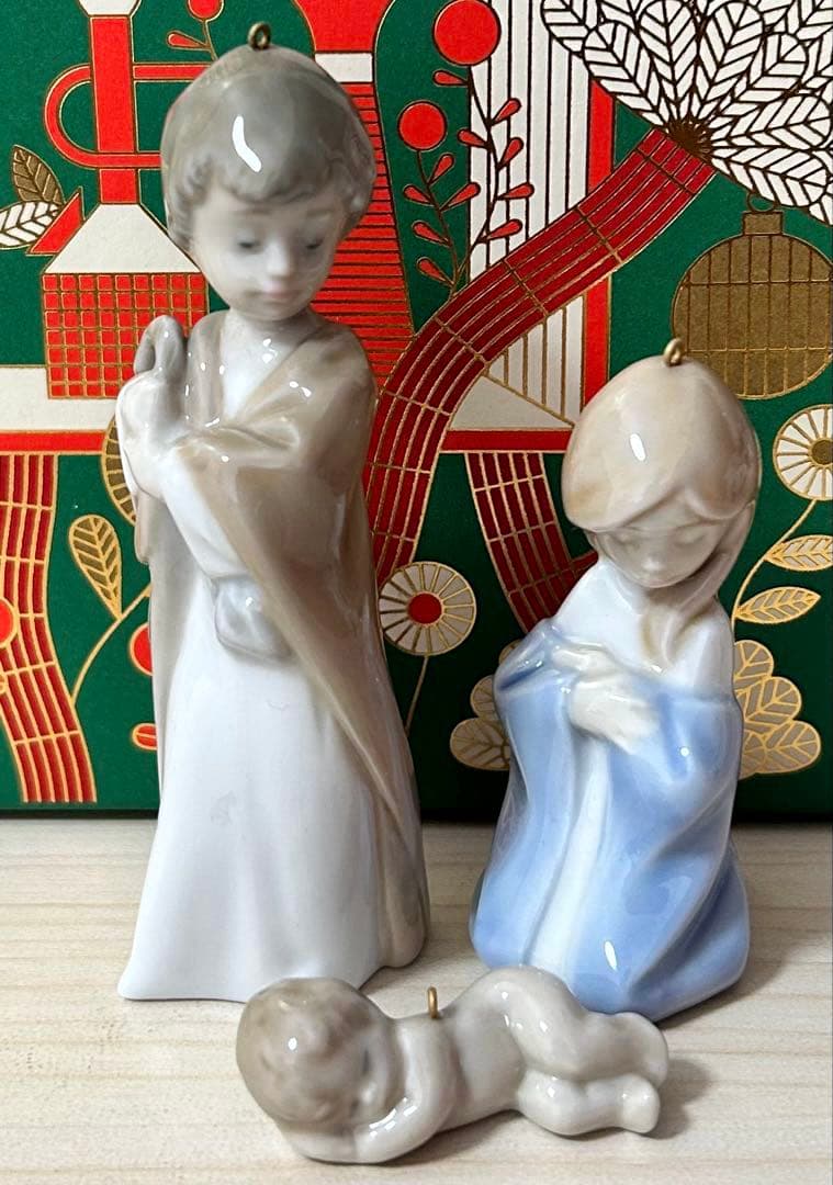 リヤドロ　クリスマス ミニオーナメント　ホーリーファミリー　キリスト降誕