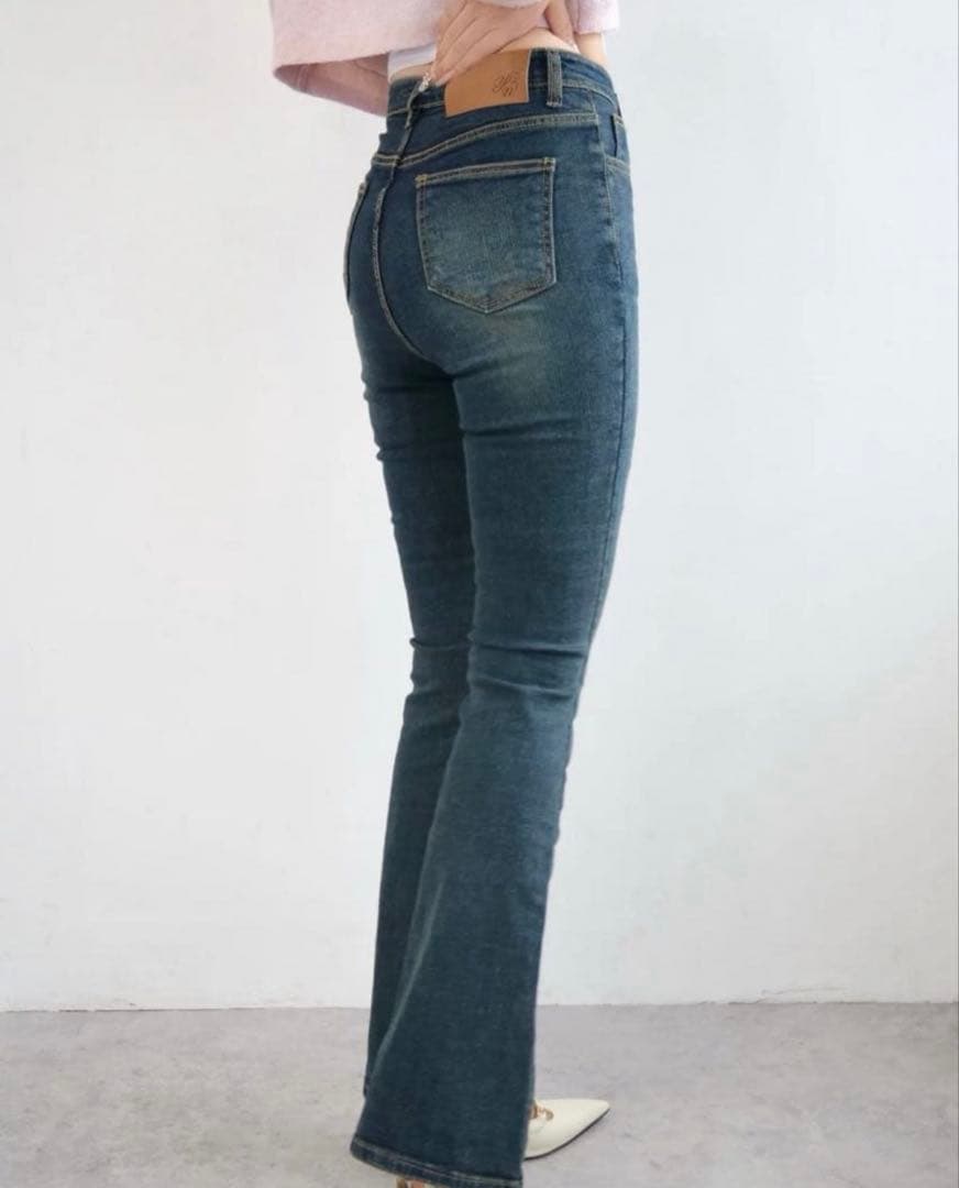 イロン　YILON スリムフレアデニム