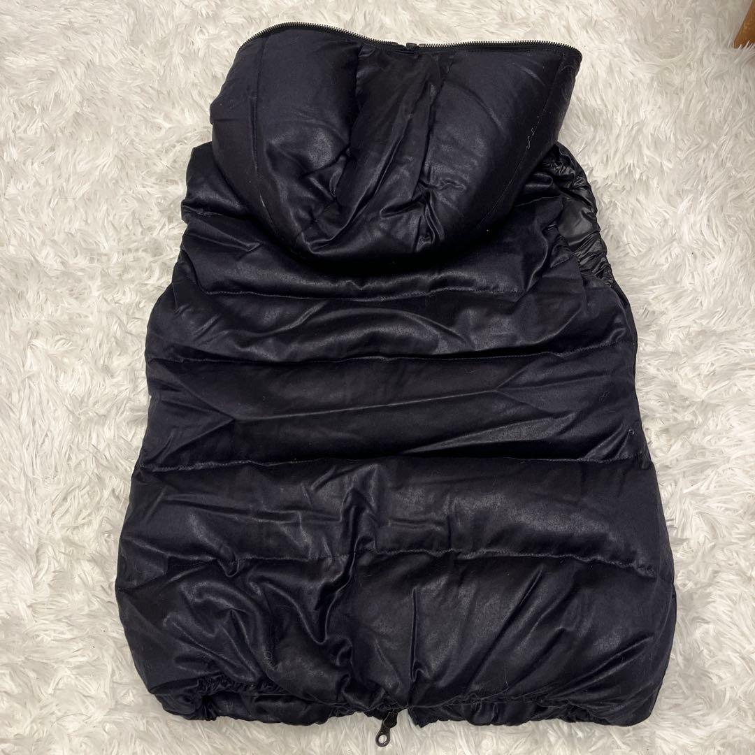 DUVETICA フード付きダウンベスト サイズ40 ブラック