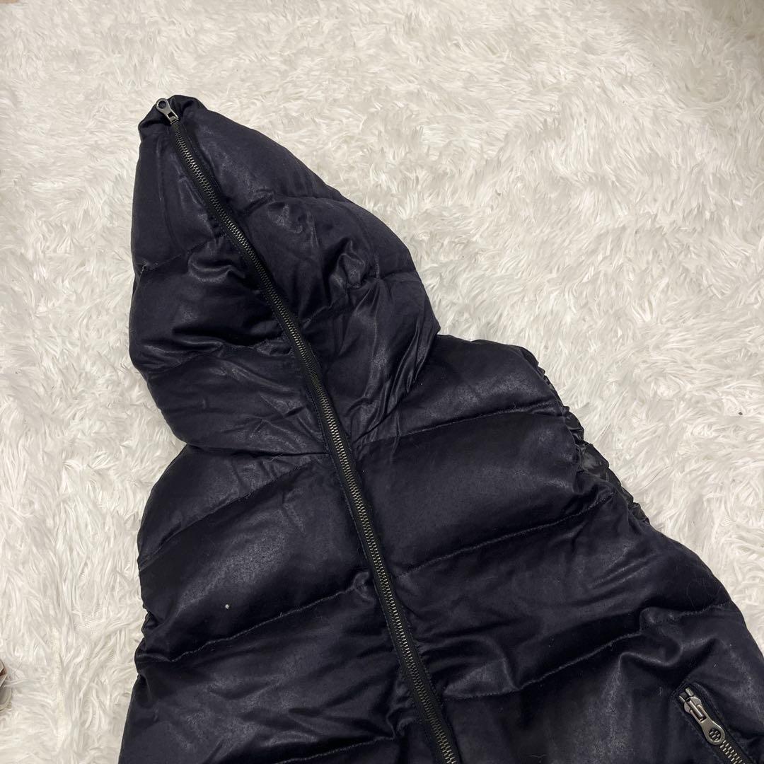 DUVETICA フード付きダウンベスト サイズ40 ブラック