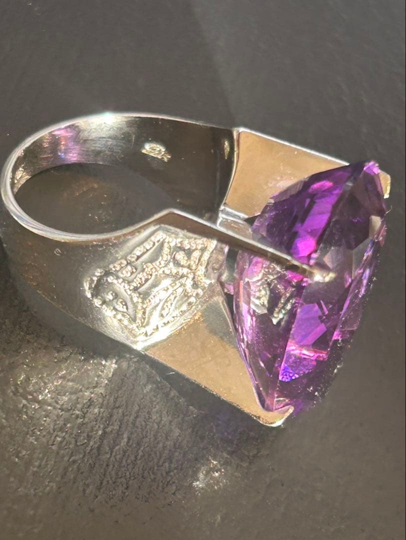 ぶ*ぶ様 天然石アメシスト特大リング16号限定サイズ