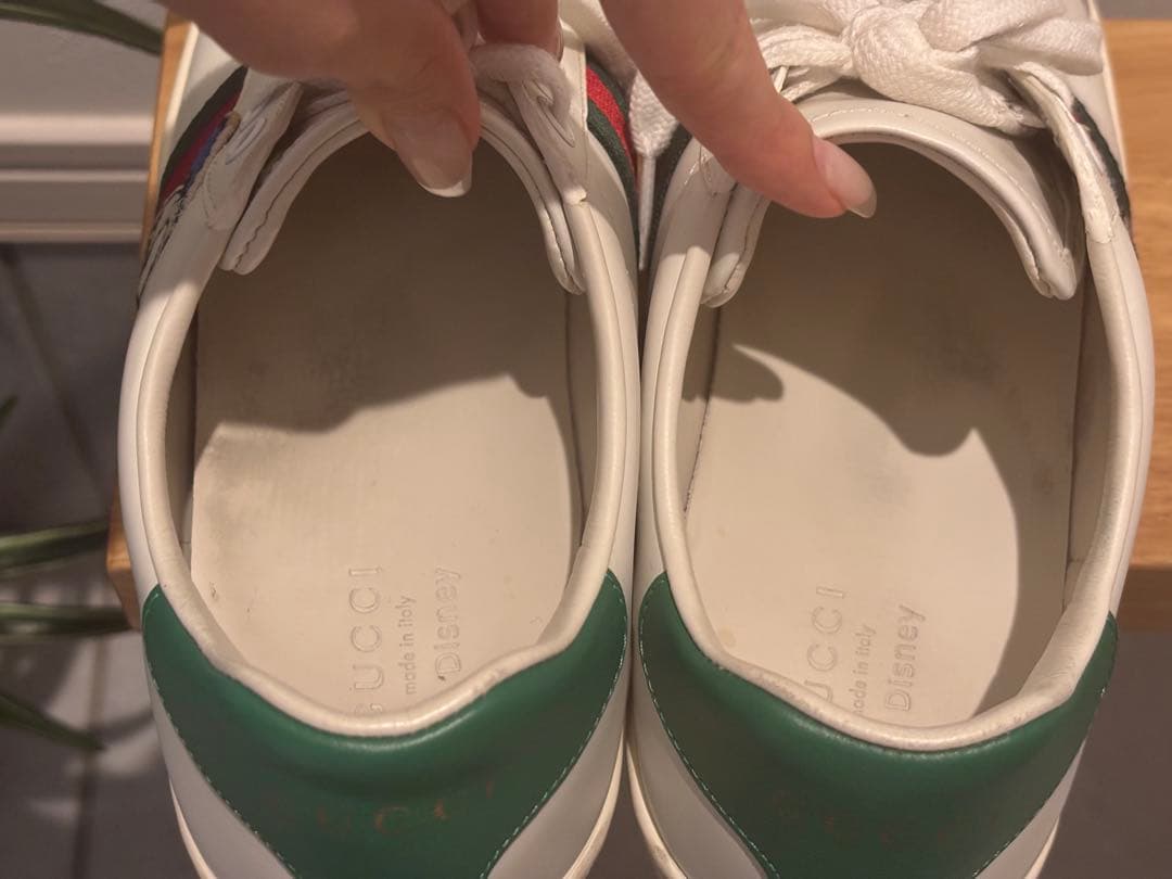 値下げしました！gucci スニーカー37ハーフ