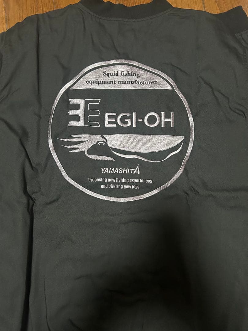 新品 ・新作　エギcom ヤマシタ エギ王 プレミアムジャケット ・サイズ　XL