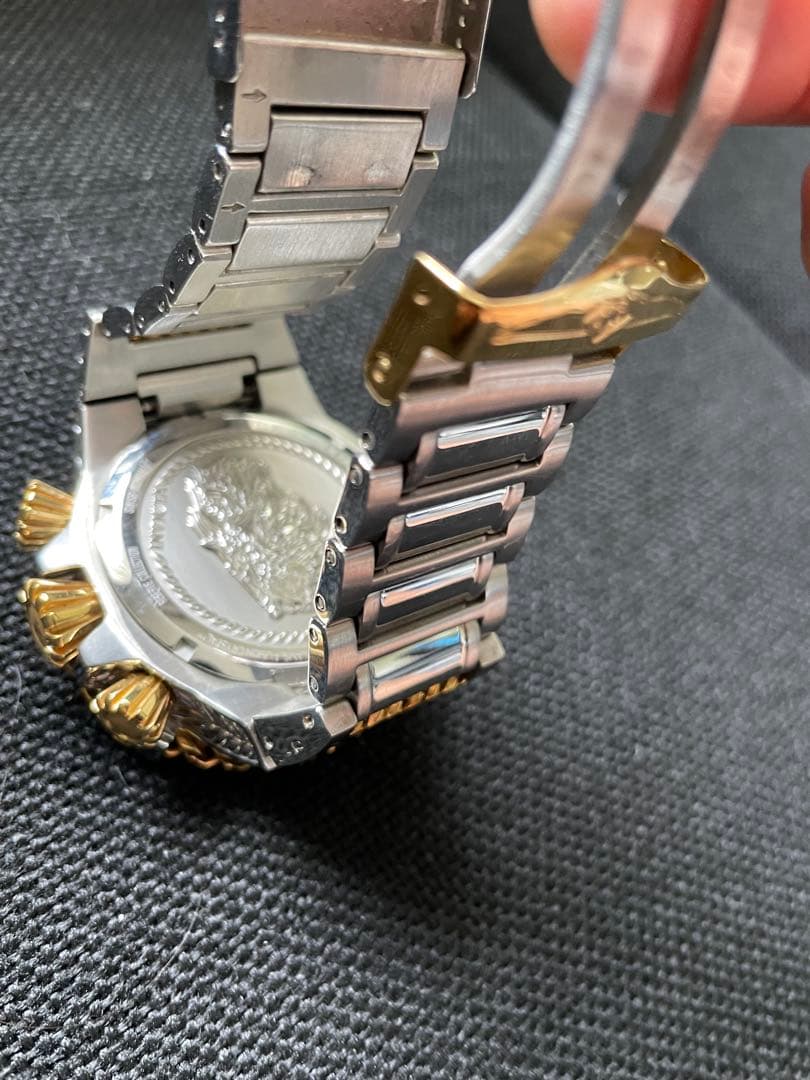 インビクタ　クロノグラフ 時計 ゴールド シルバー