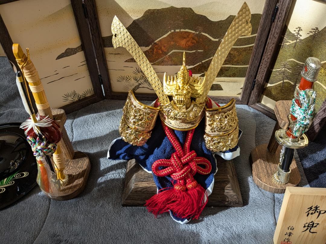 五月人形　兜　使用歴1度　定価約12万円