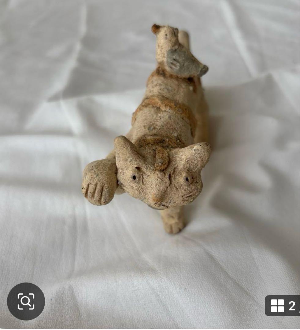 長田恵　大きめお皿と猫の置き物