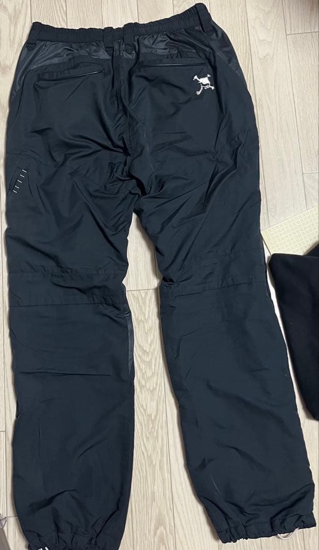 shu　00s oakley nylon pants