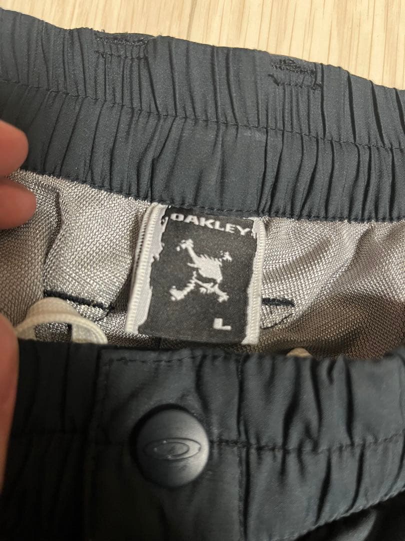 shu　00s oakley nylon pants
