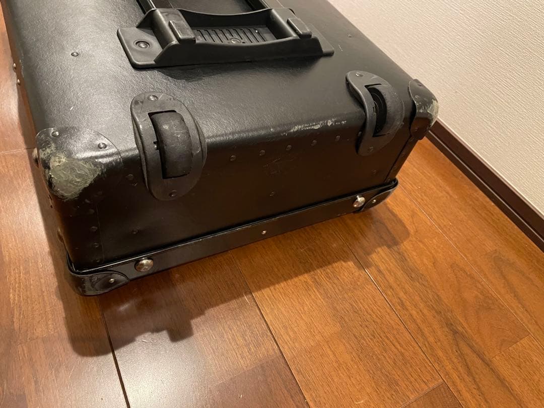 グローブトロッター キャリーケース