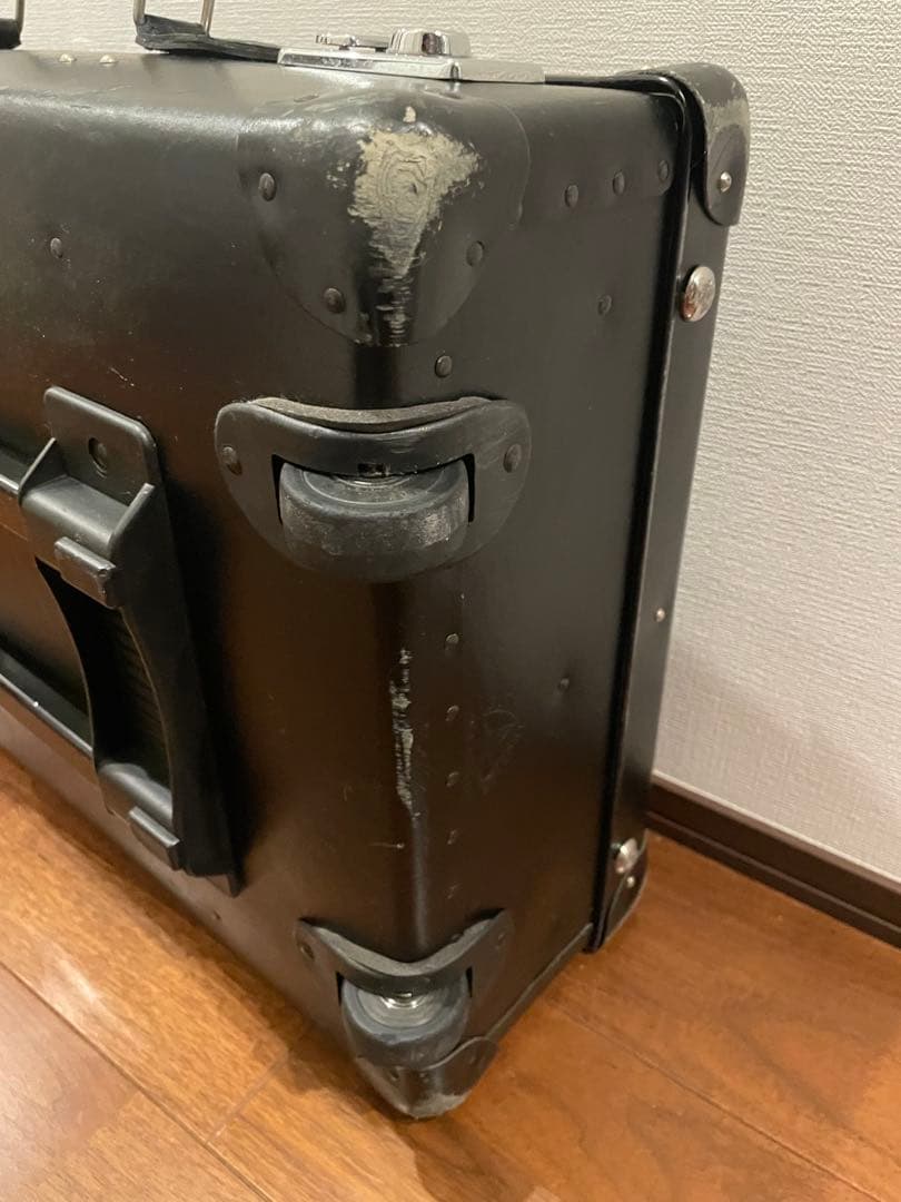 グローブトロッター キャリーケース