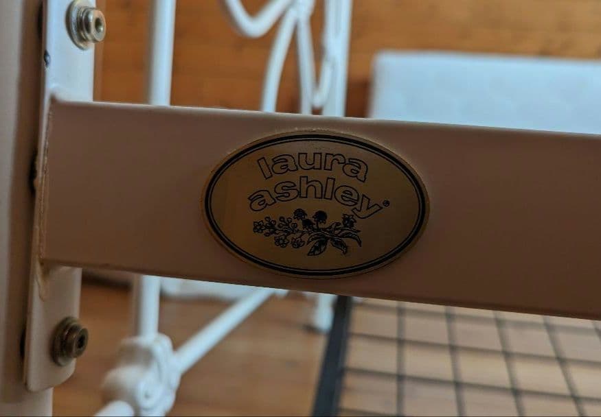 【LAURA ASHLEY】 ベッドフレーム シングル