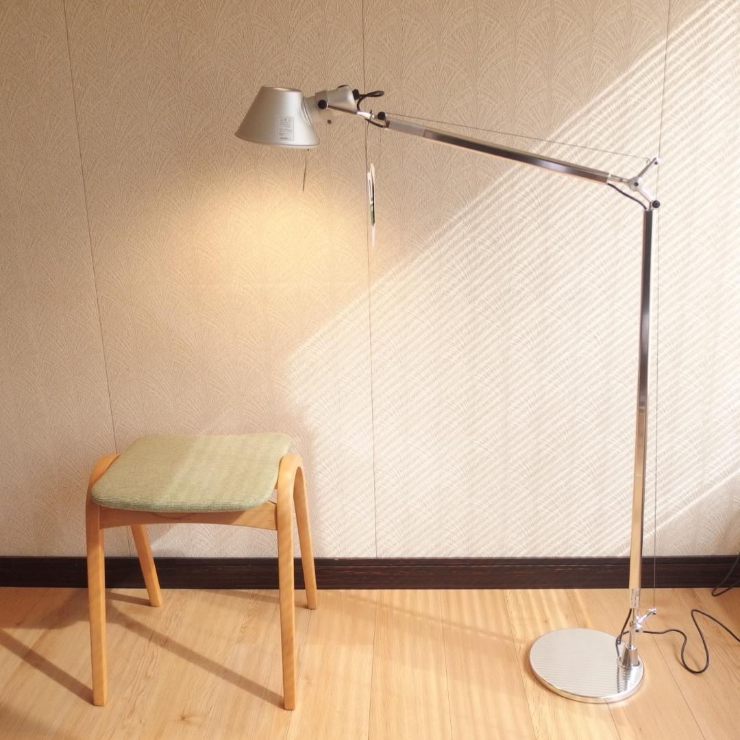※本体のみ台座無し Artemide \