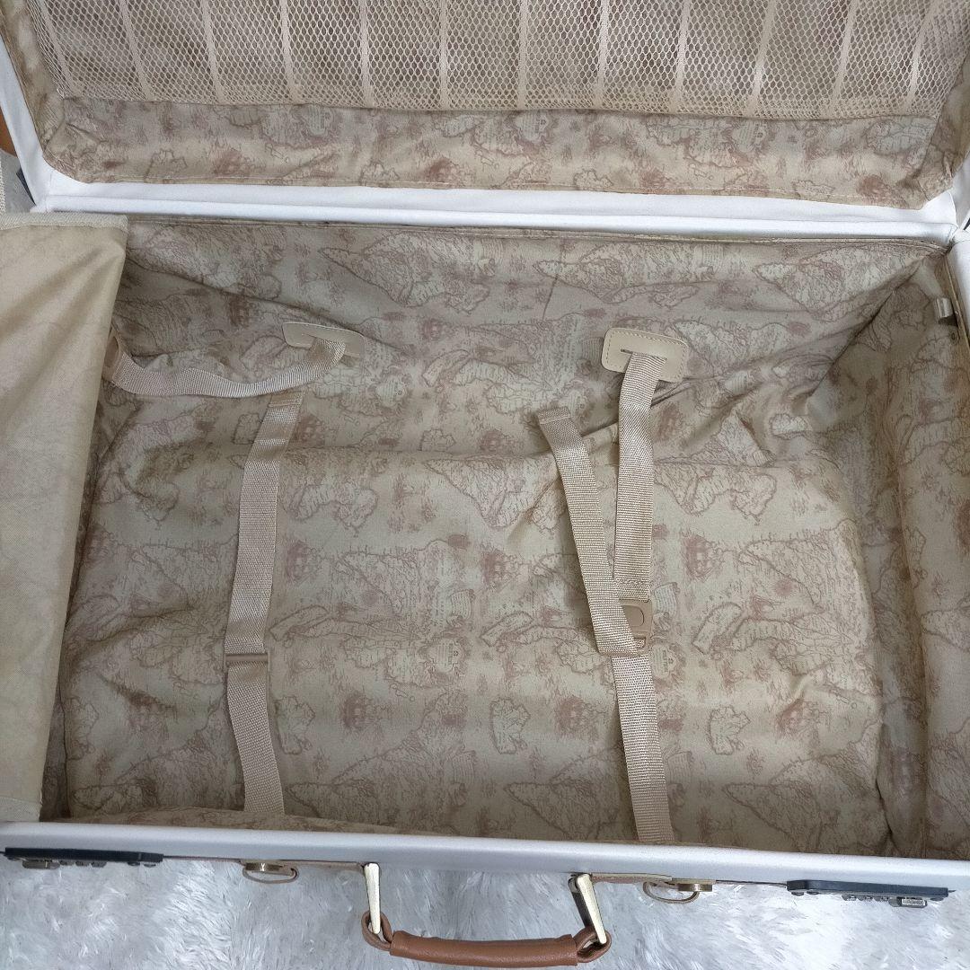 【美品】WORLD TRUNK スーツケース　ホワイト
