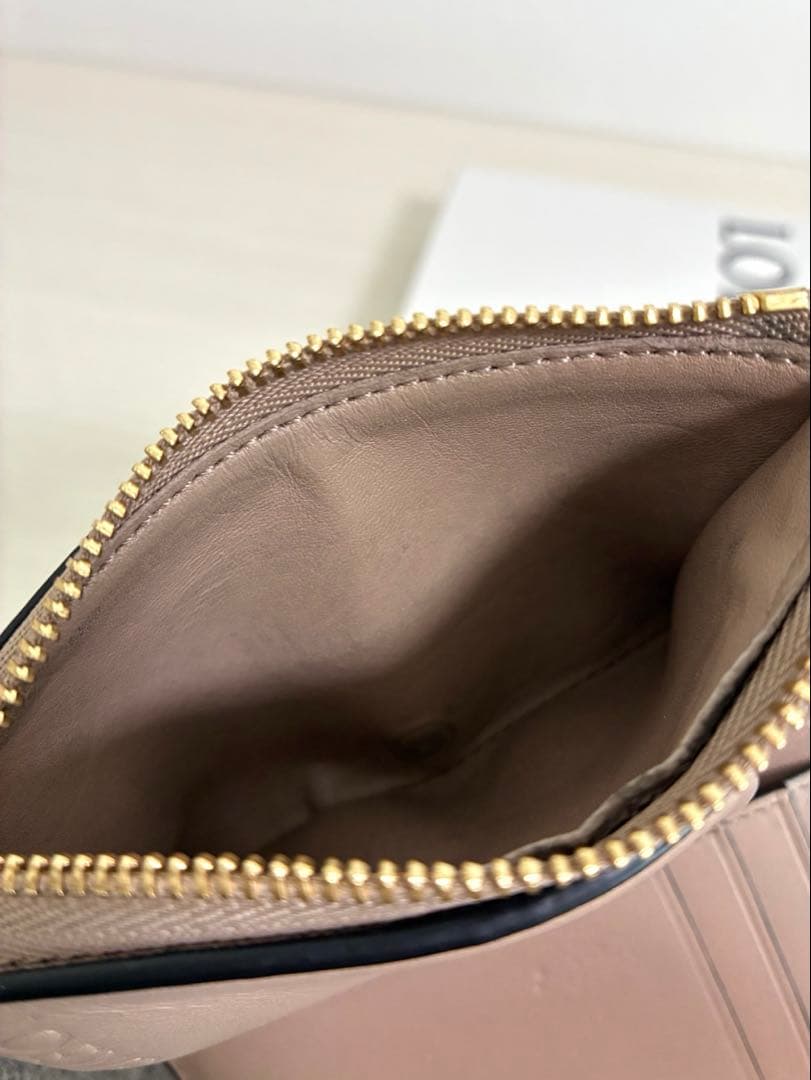 【muckn】LOEWE 三つ折り財布 ブラウン