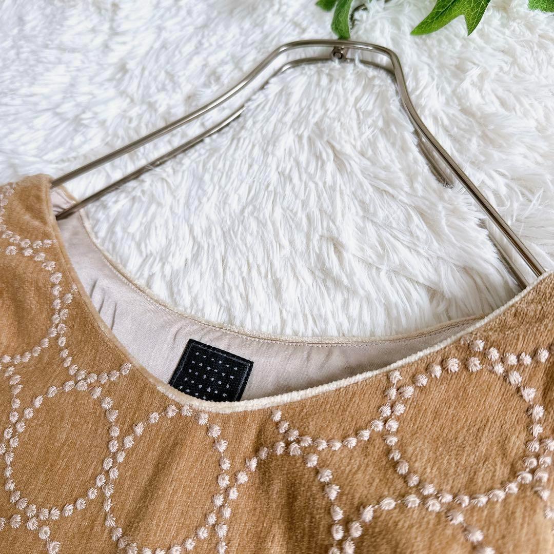 ミナペルホネン ワンピース ノースリーブ タンバリン 総柄 ベージュ 38 M