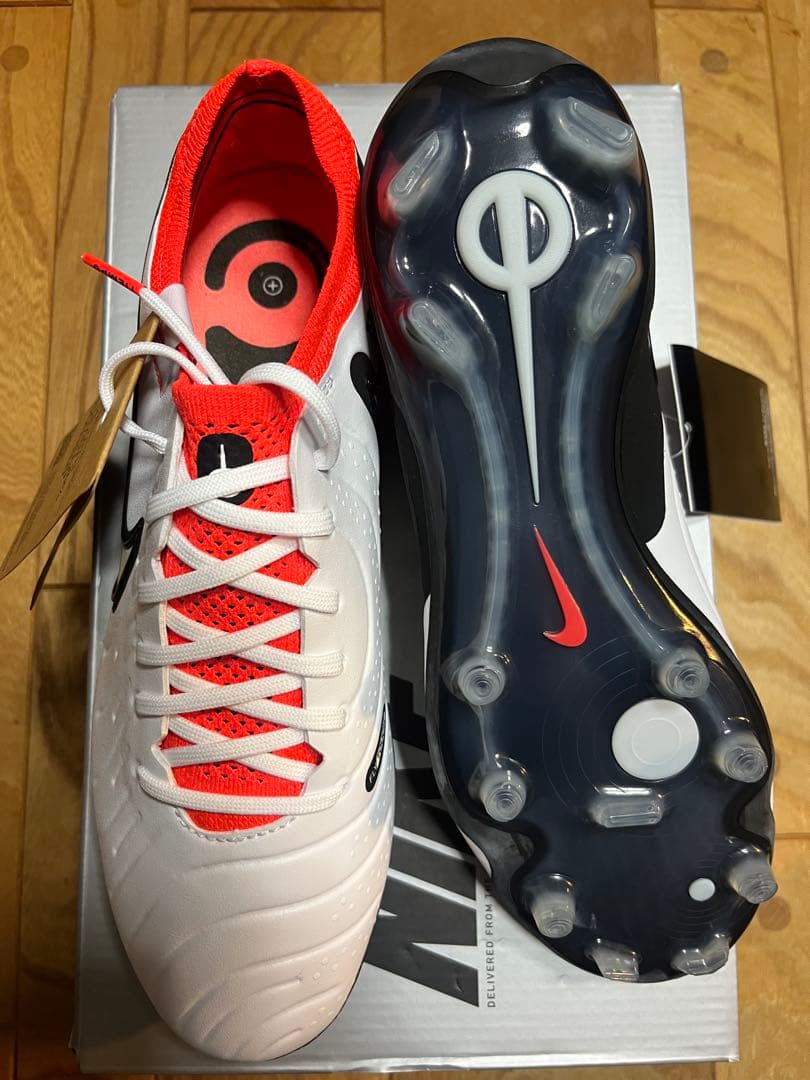 新品　廃盤カラー　ナイキ　ティエンポ　レジェンド10 エリート FG 25cm