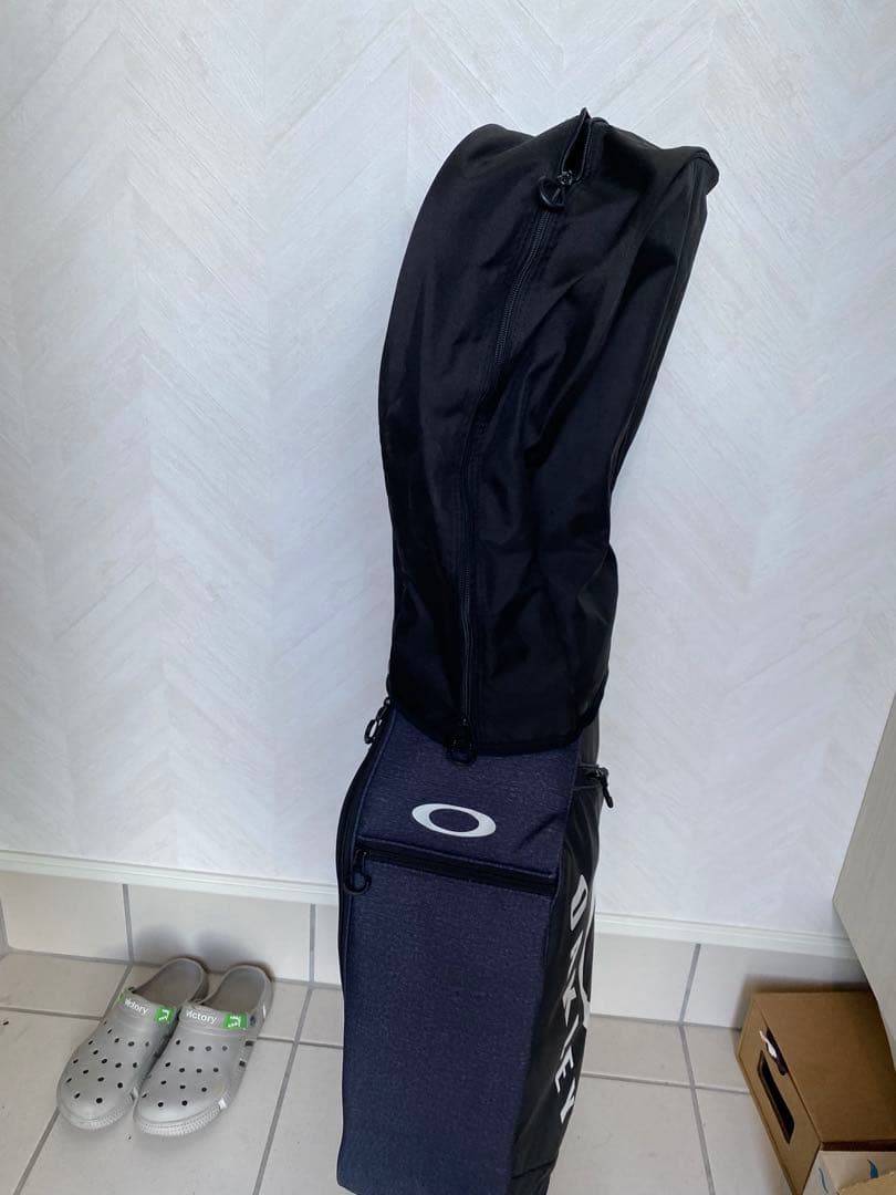 ＯＡＫＬＥＹ/オークリー ゴルフ キャディーバック【ブラック】