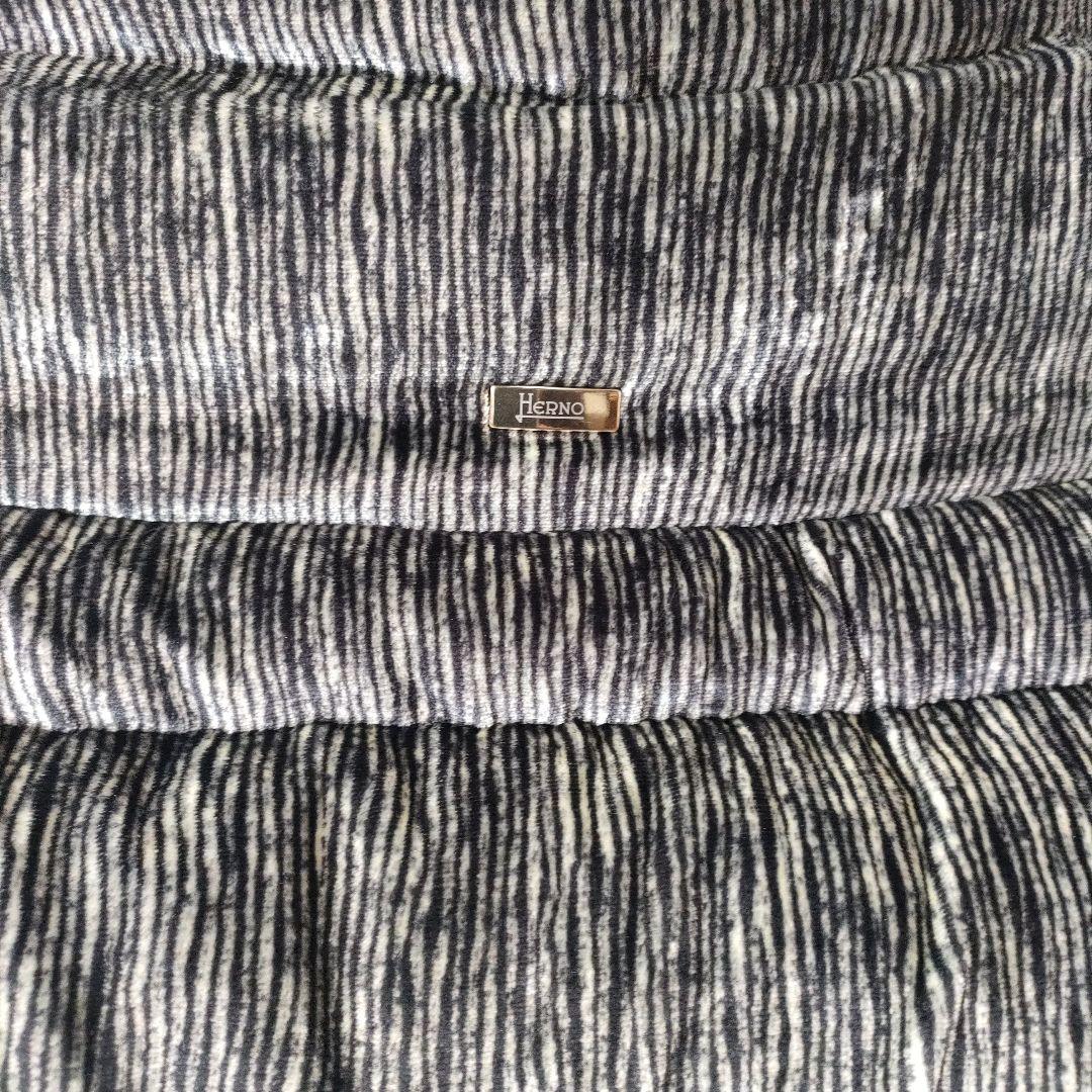 極美品✨ヘルノ ベルベット ショート丈 シグネチャーコレクションダウンジャケット