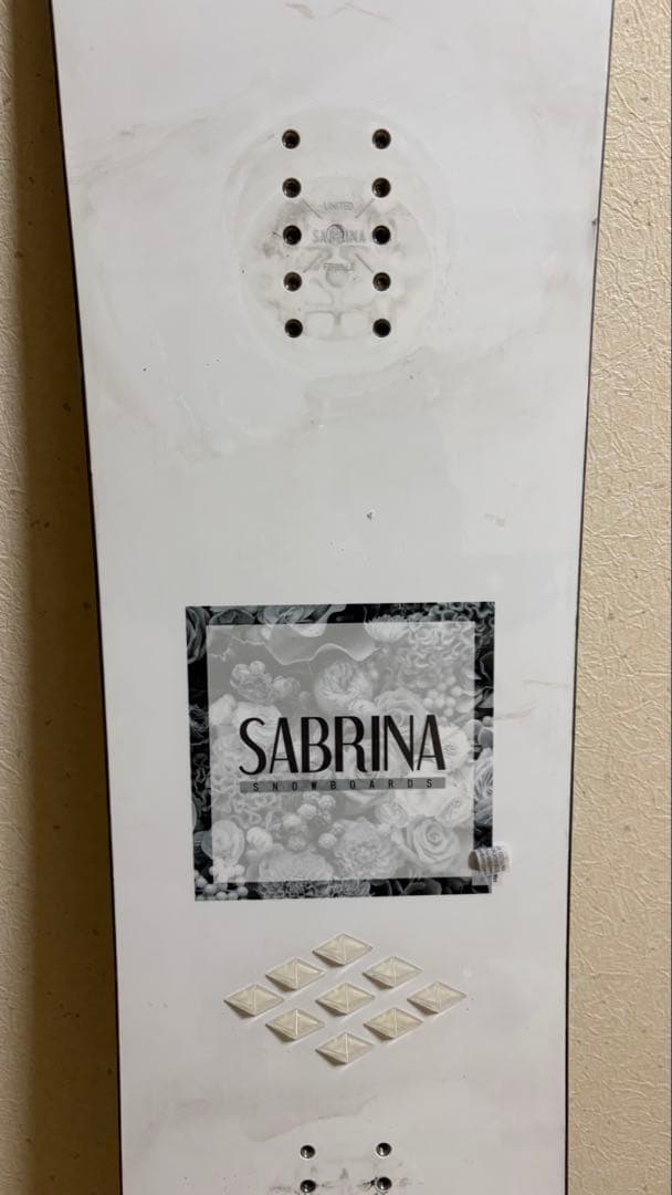 SABRINA スノーボード 142cm KEVLARコア