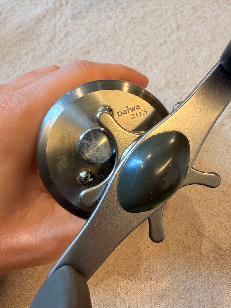 Daiwa 203（Millionaire CV-Z）日本製 右巻き
