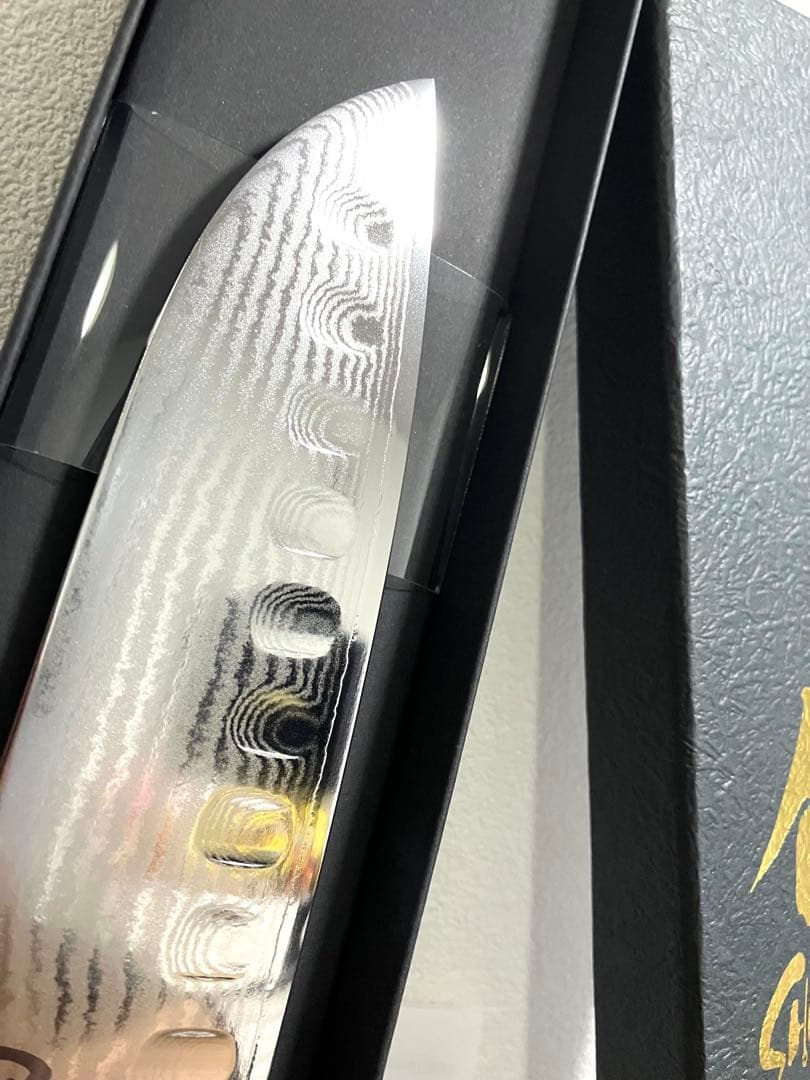 貝印　旬　Classic 三徳 ディンプル 175mm 未使用　24時間以内発送