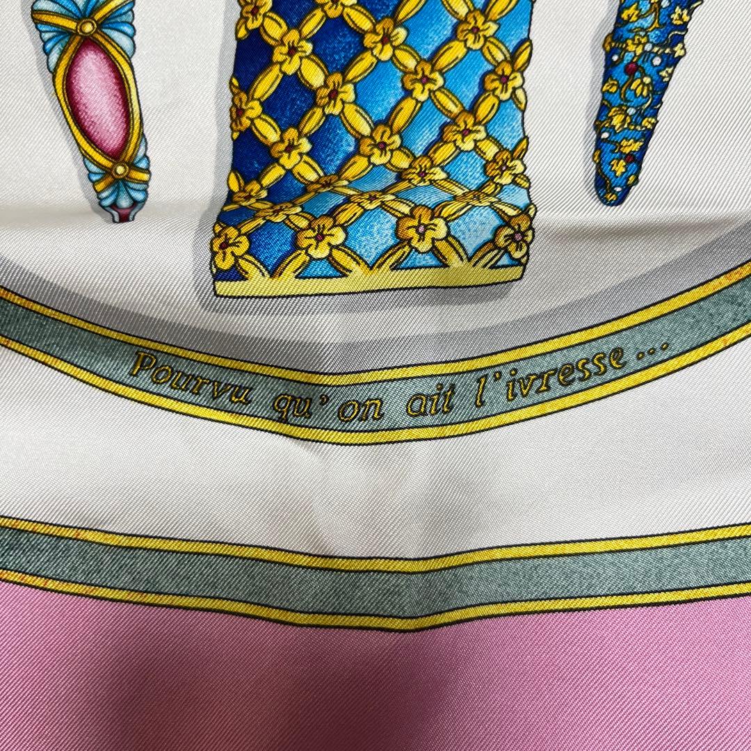 ✨超美品✨HERMES エルメススカーフカレ90 香水瓶柄