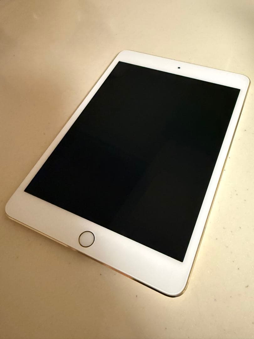 iPad mini 4 Wi-Fiモデル 128GB ゴールド