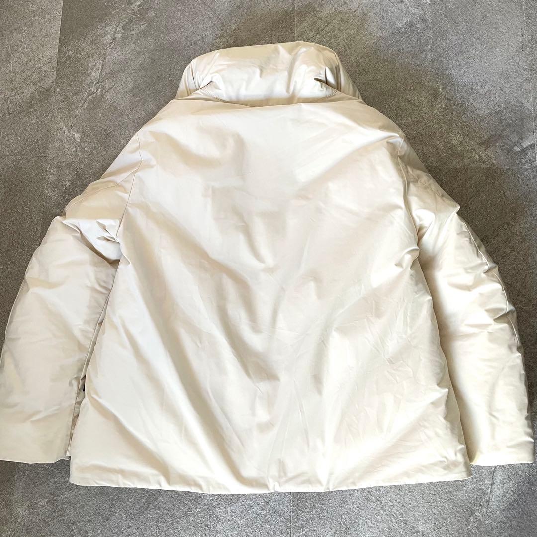 美品★ウールリッチ　ラグジュアリー　コクーン　ダウンジャケット　アイボリー系　S