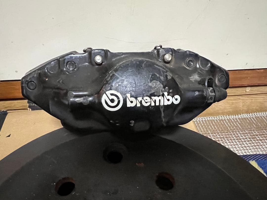 BCNR33brembo リアブレーキキャリパーとディスクセット