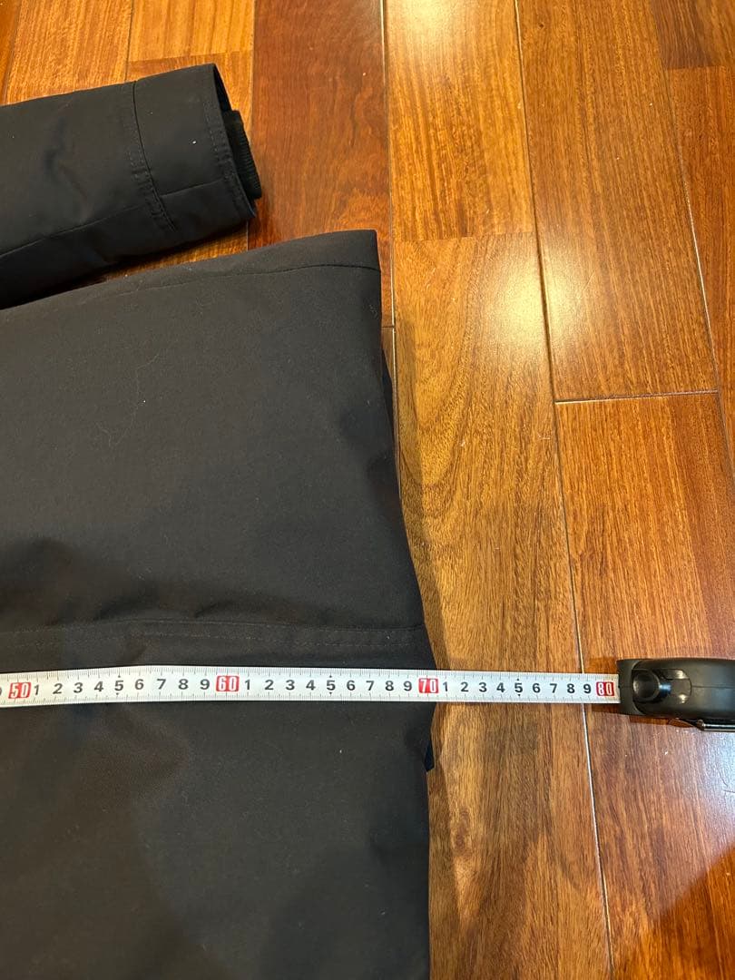 PYRENEX ファー付き ダウンジャケット 美品　ブラック　JP38