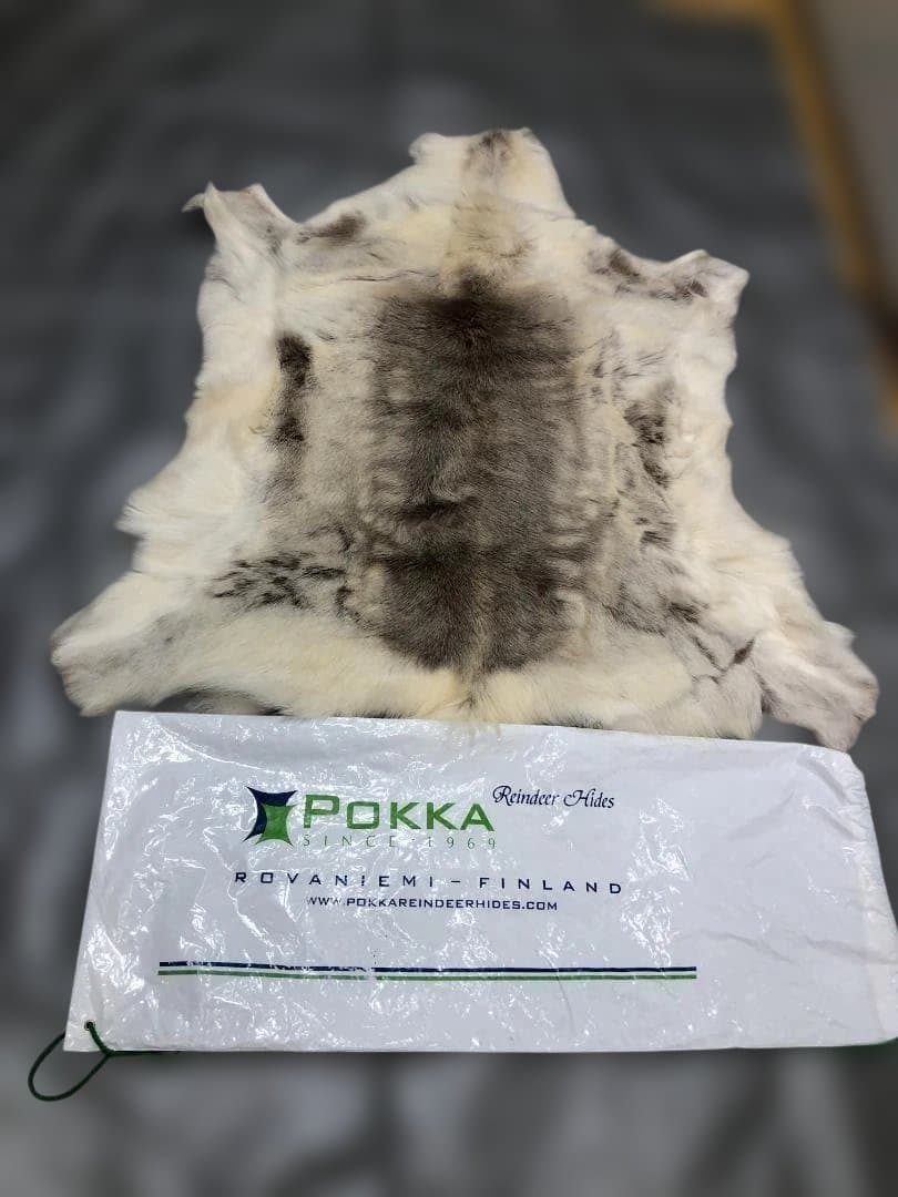 送料無料 POKKA トナカイ ムートン 天然本革 高級毛皮 251113