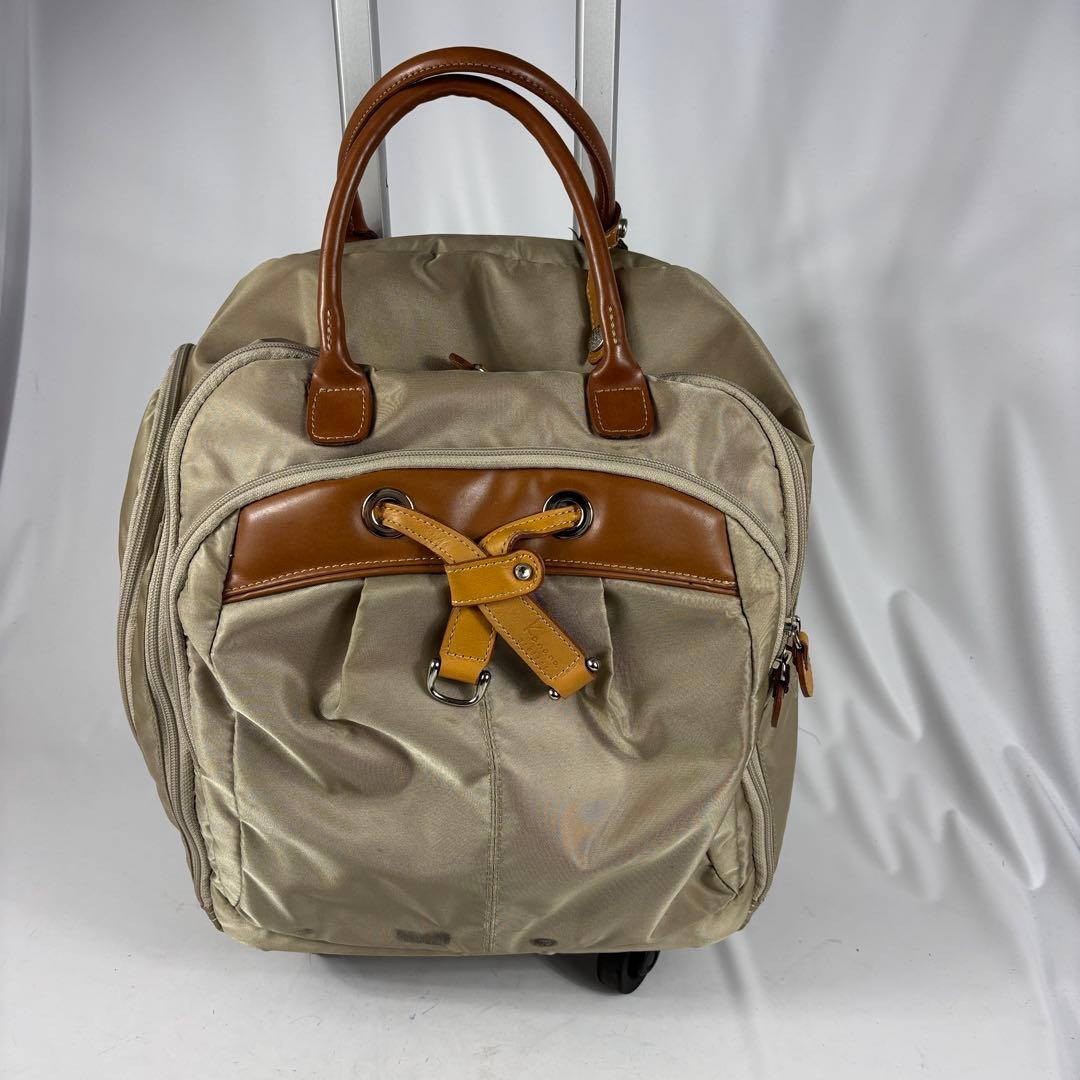 カナナプロジェクト トローリーバッグ キャリー ベージュ　ポンポンチャーム付き