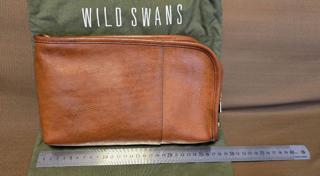WILDSWANS COLLIER ボディバッグ