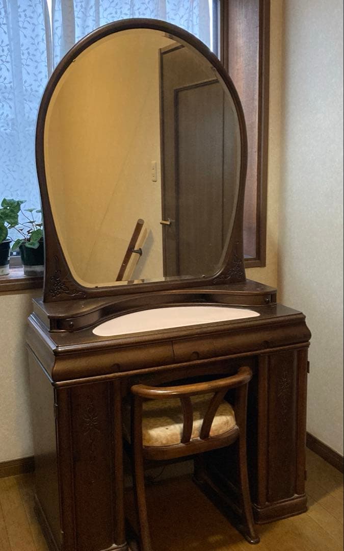 ⭐︎最終値下げ⭐︎ドレッサー 鏡台 アンティーク ブラウン 木彫り