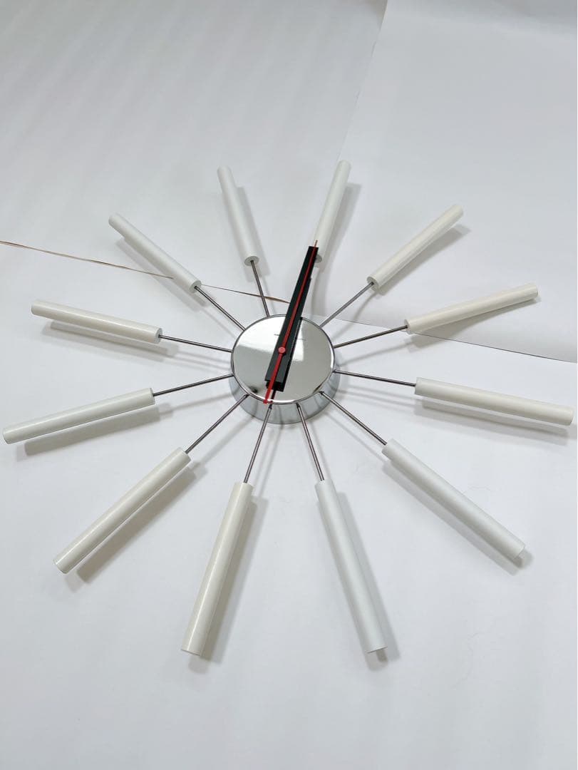 ももARTWORK STUDIO 放射状デザイン掛時計