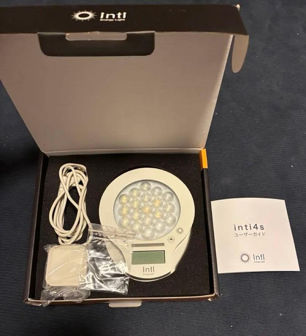 Inti4s ホワイト
