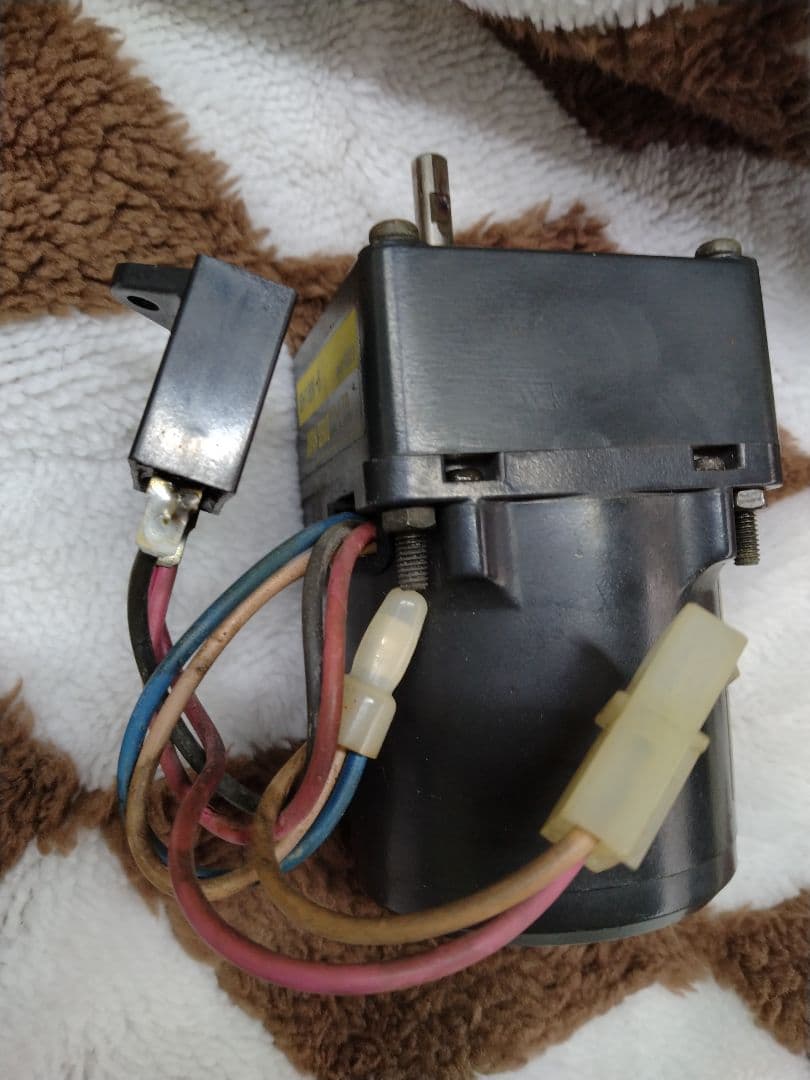 理容サインボール サーボモーター 中古品と新品